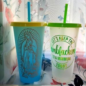 Color changing cups